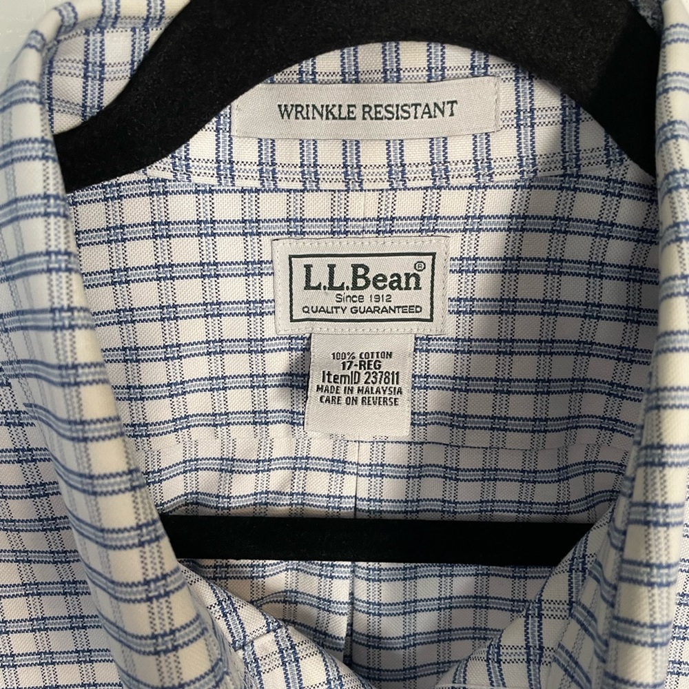 LL Bean Checkered Short Sleeve Button Down Shirt - Picture 4 of 6